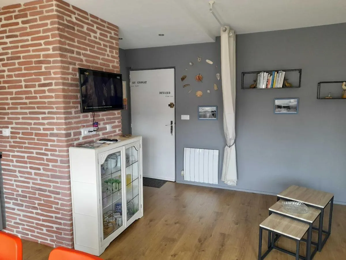 Appartement T2-L'Eperlan-St Enogat-Dinard 0*, Dinard France