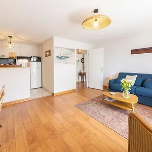 Appartement Ty Azur, Charmant 2 Pieces Avec Balcon, Dinard